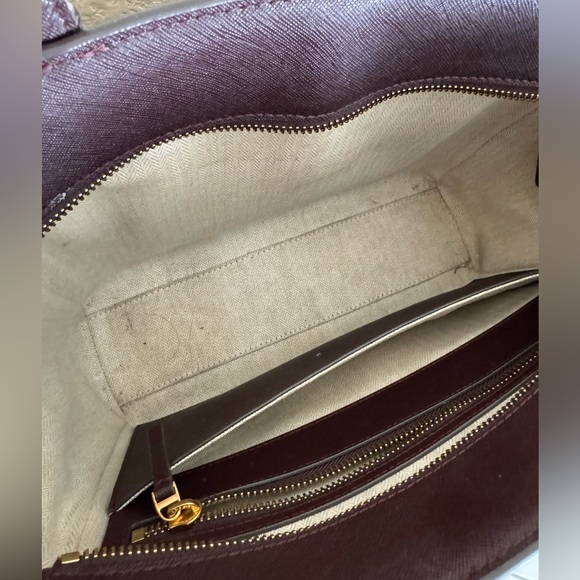 Tory Burch Emerson Tote - Picture 5 of 7